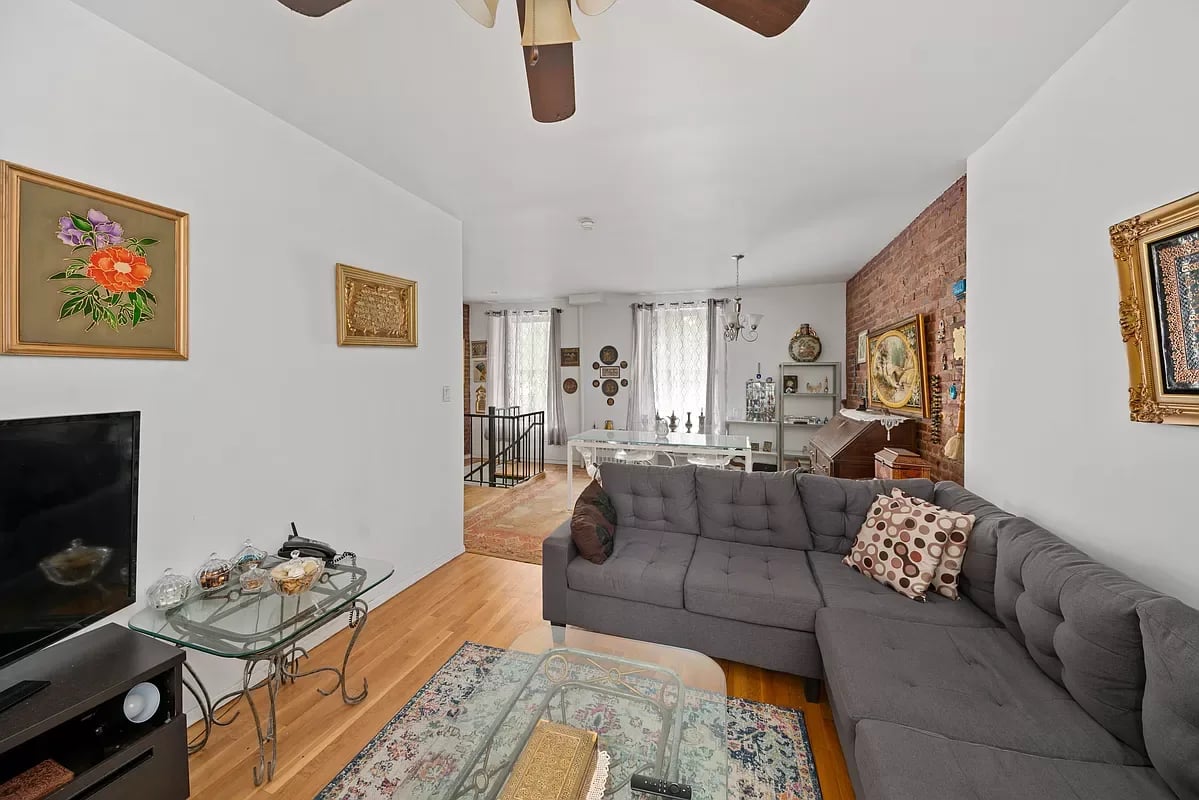 421 Avenue C Unit: 1D