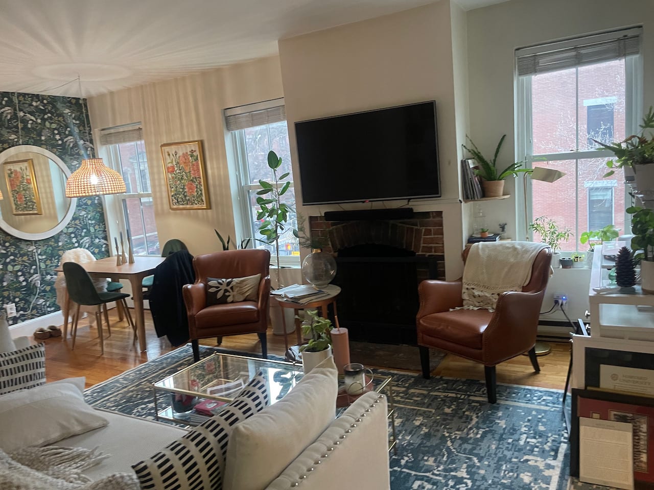 Warren Avenue @ Dartmouth Street - 2 Bed 2 Bath W. Laundry - JUNE 1 