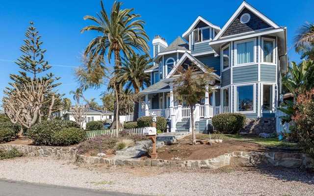 2816 Highland Drive