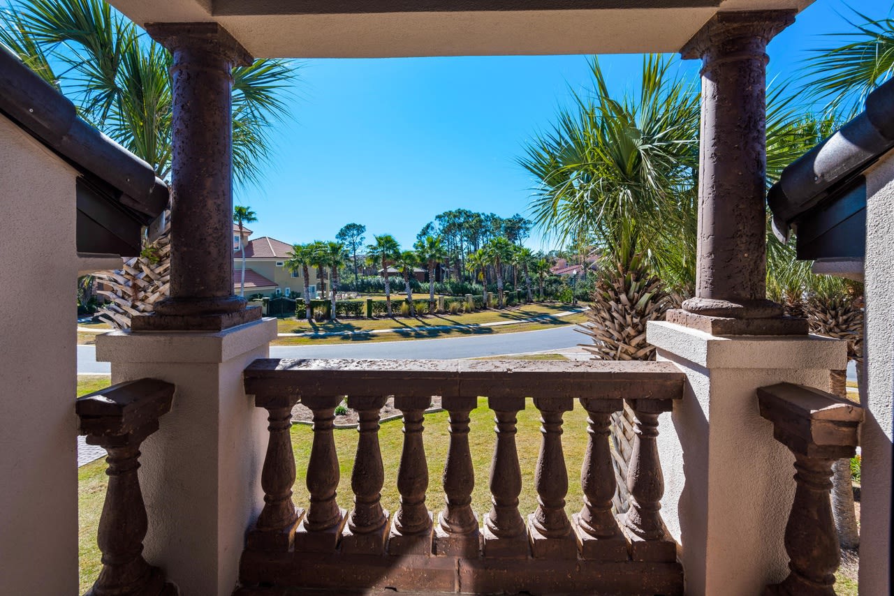 5236 Finisterre Drive