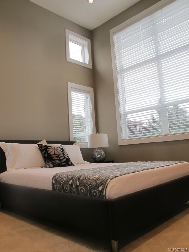104-2726 Peatt Rd, Langford