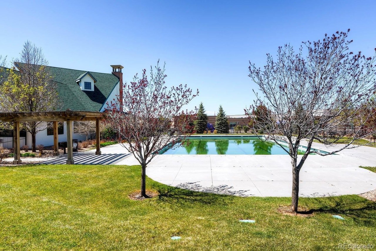 1451 S Buchanan Cir