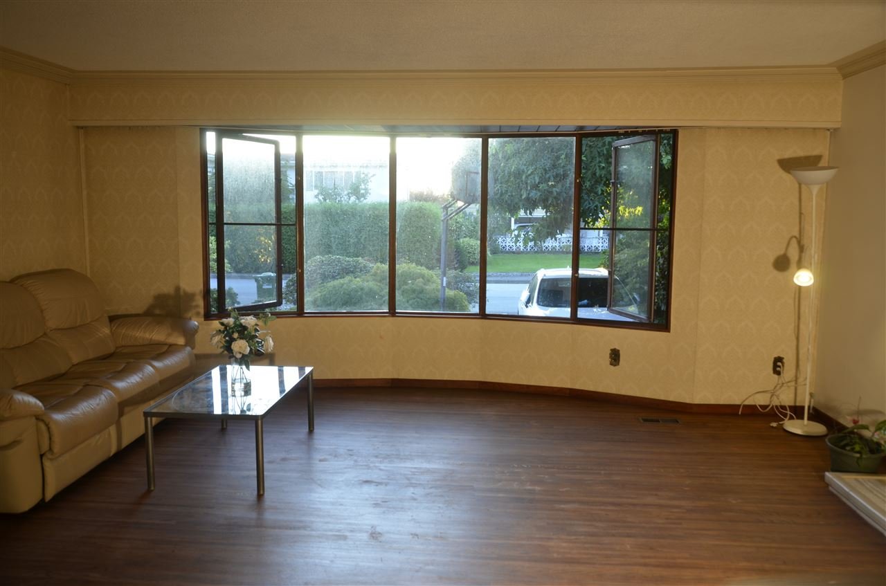 8431 Fairdell Cres
