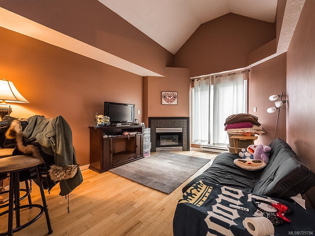 404-2710 Grosvenor Rd