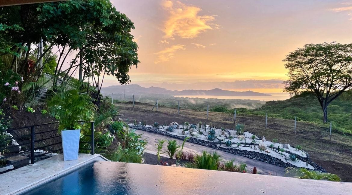 Wellness Chateau Ocean View Home, Flamingo, Guanacaste