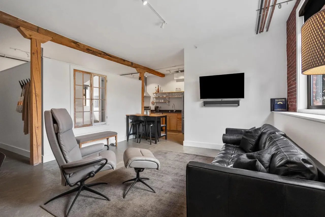 New Listing: 273 Congress Street, Portland, ME 04101 – $430,000