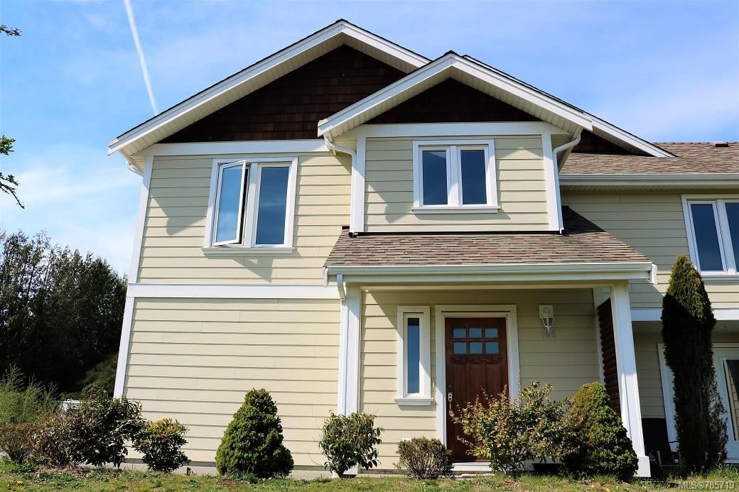 106-2038 Gatewood Rd, Sooke