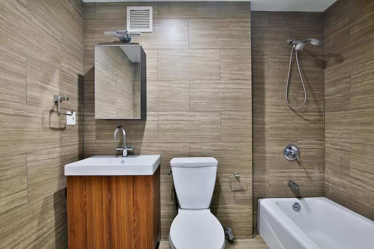 47 Ann Street, Apt 6-F