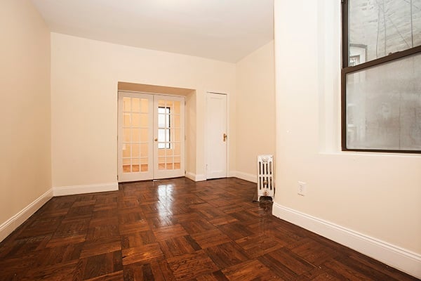 715 East 5th Street, Apt 3-C