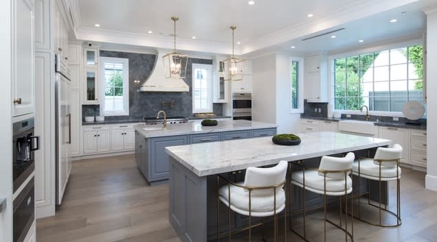 Elegant French-Traditional