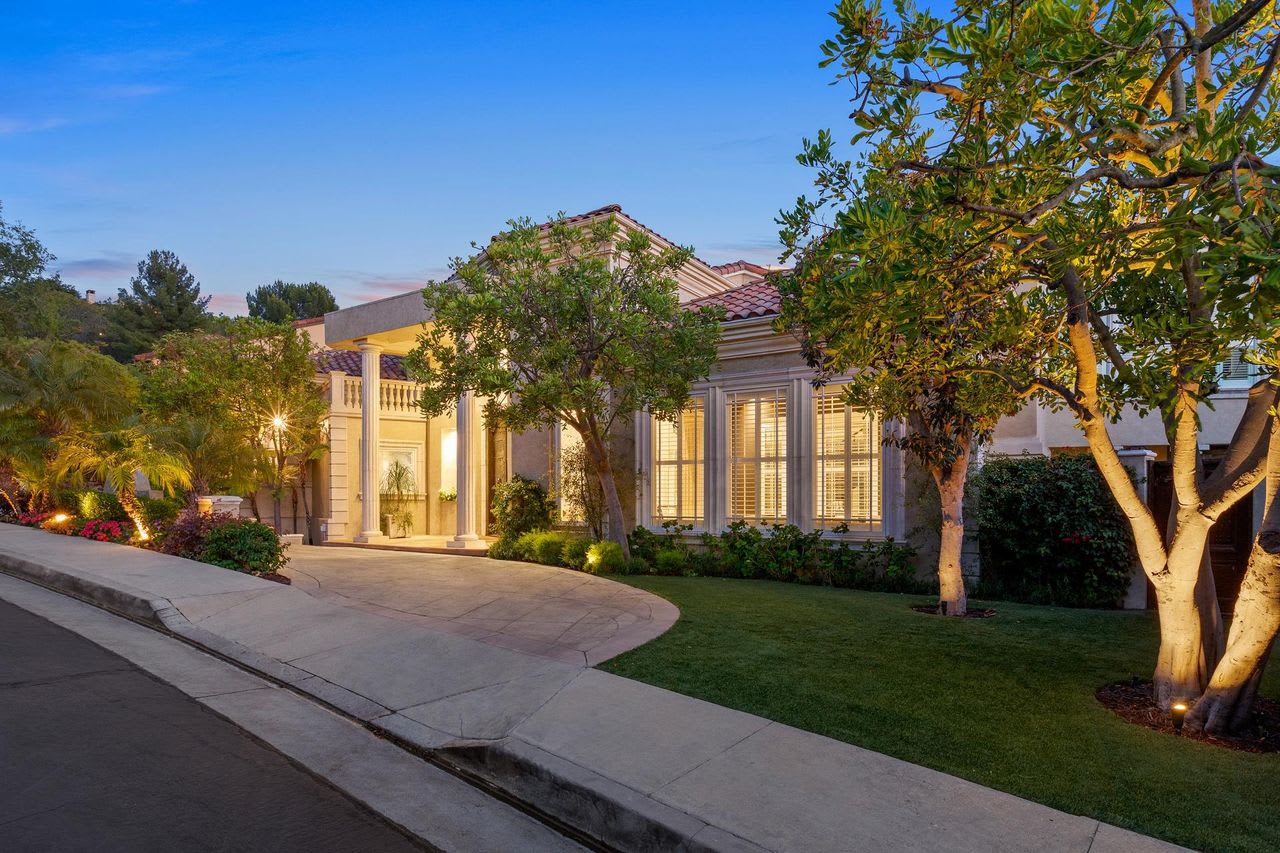 R&B Star Babyface Lists Los Angeles Home for Nearly $8 Million