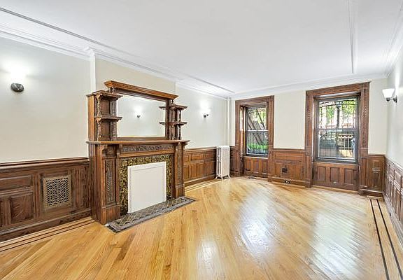 186 Hancock St Apt: 1