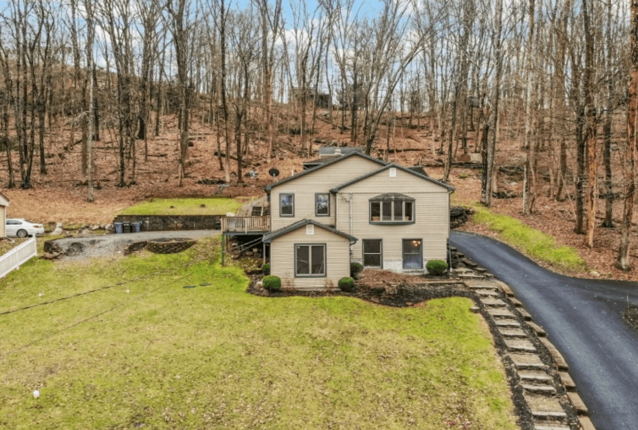 114 Hillside Drive