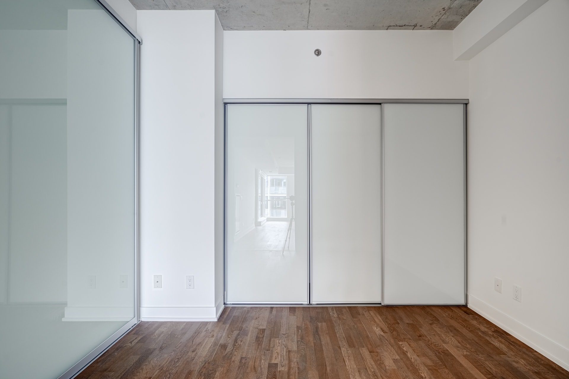 Fabulous 2 Bedroom, 2 Bath Suite