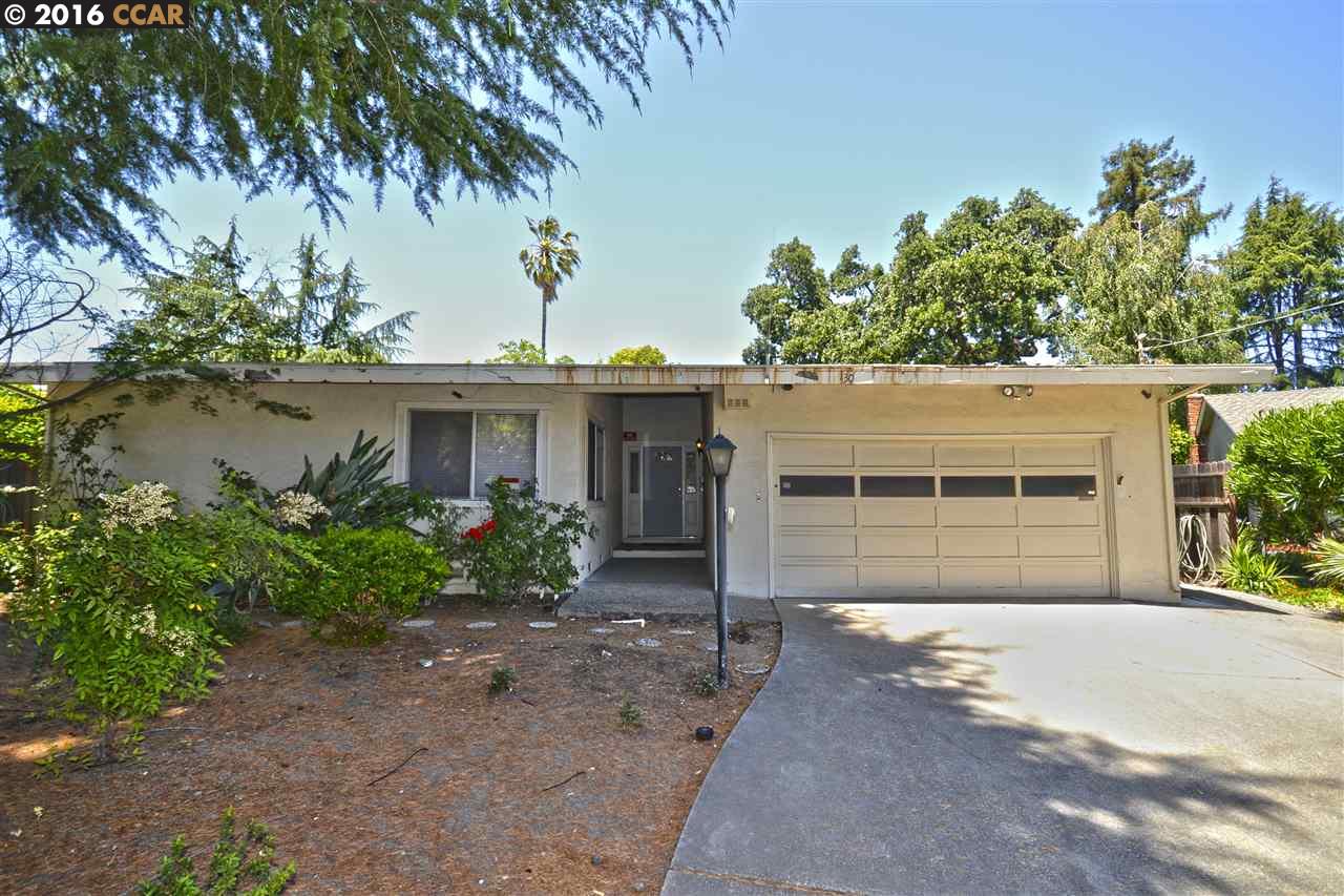 30 Clemson Ct