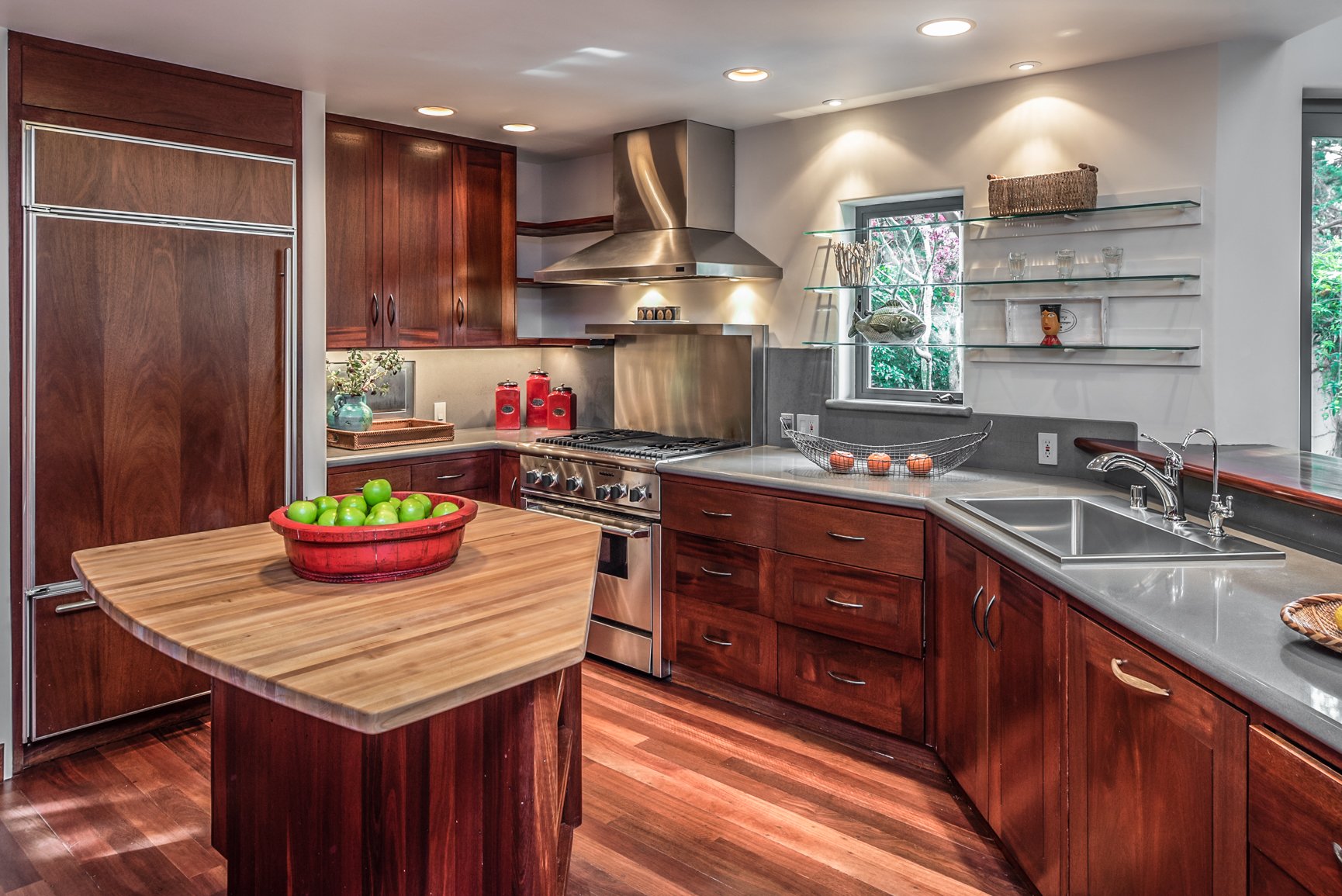3280 Macomber Dr