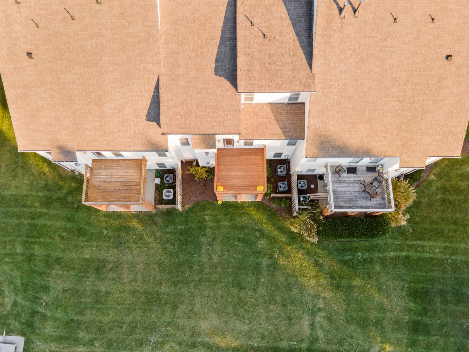 704 Abbey Village Circle