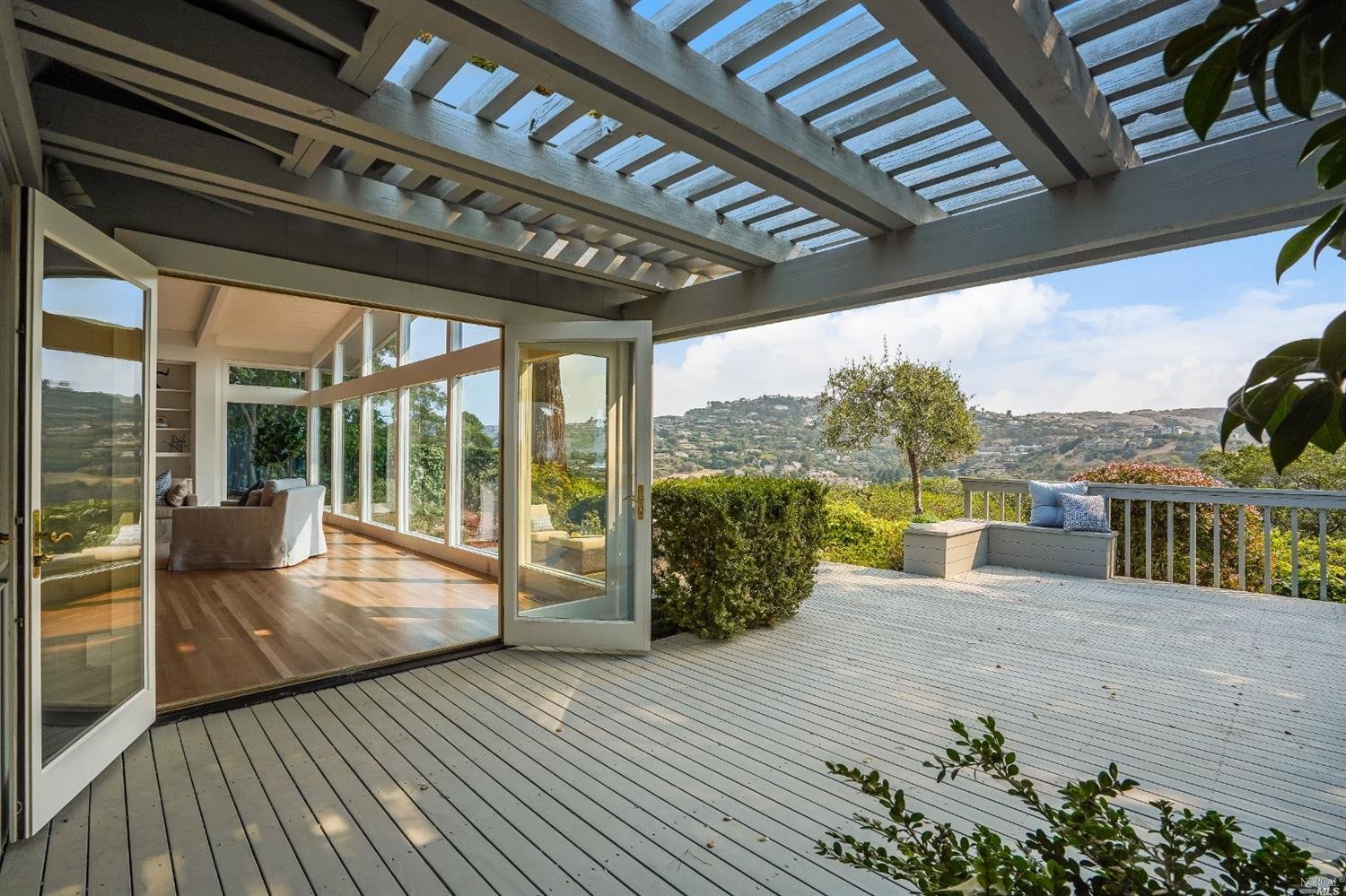 7 Britton Avenue, Belvedere