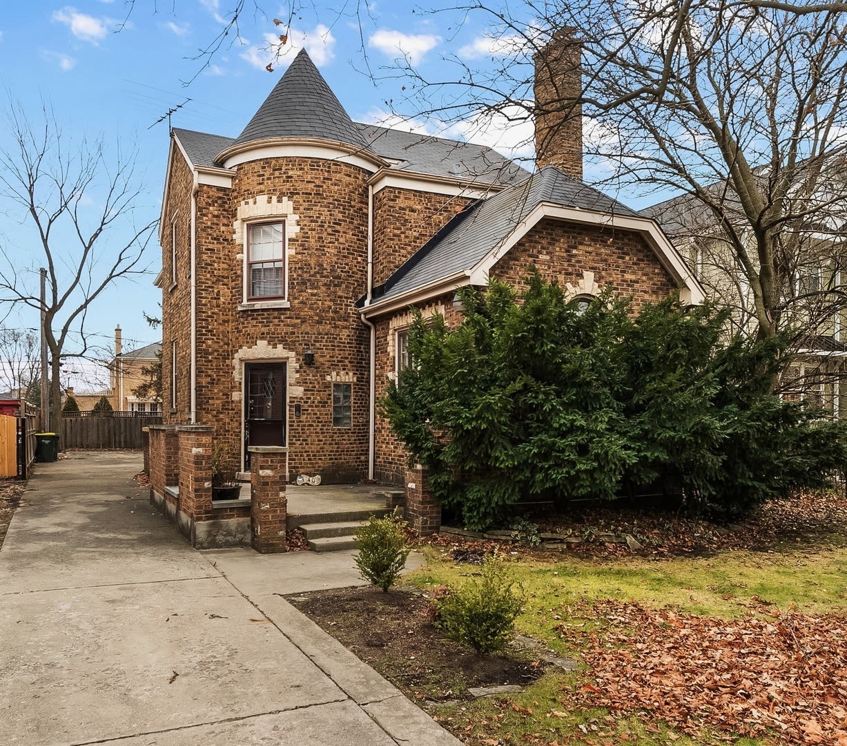 740 Arlington Road