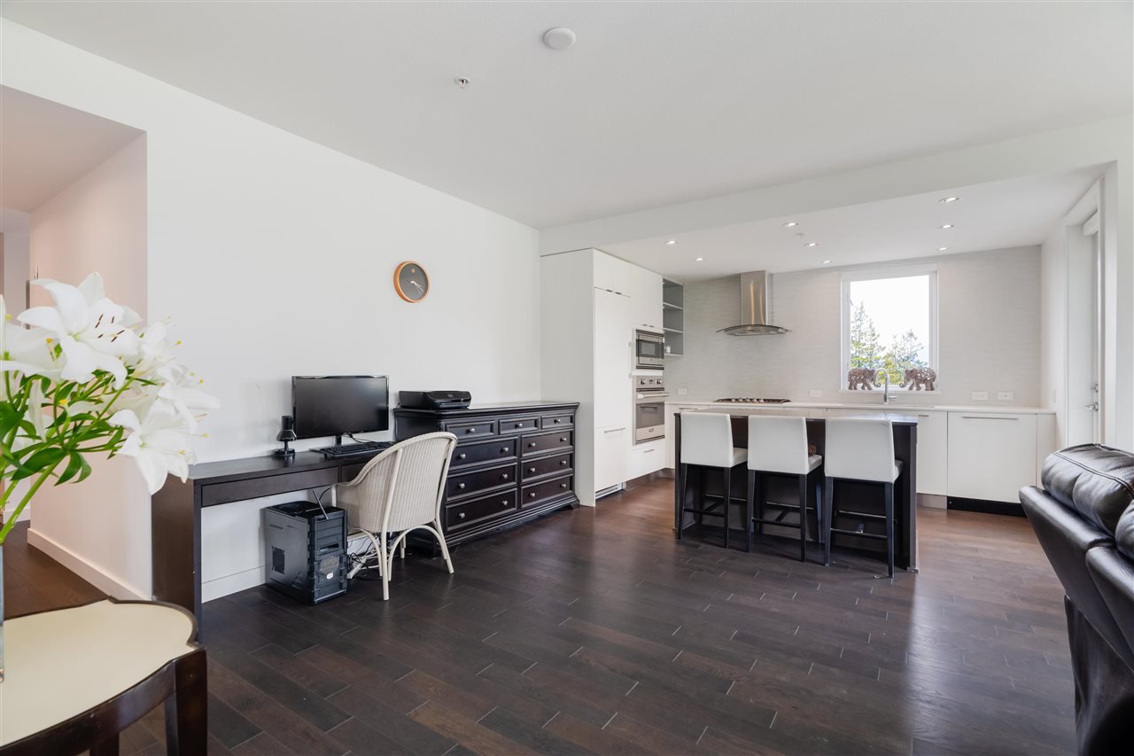 509-4867 Cambie St
