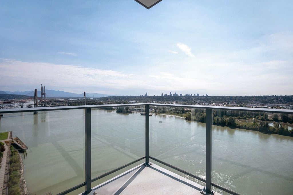 660 Quayside Drive 2401, New Westminster
