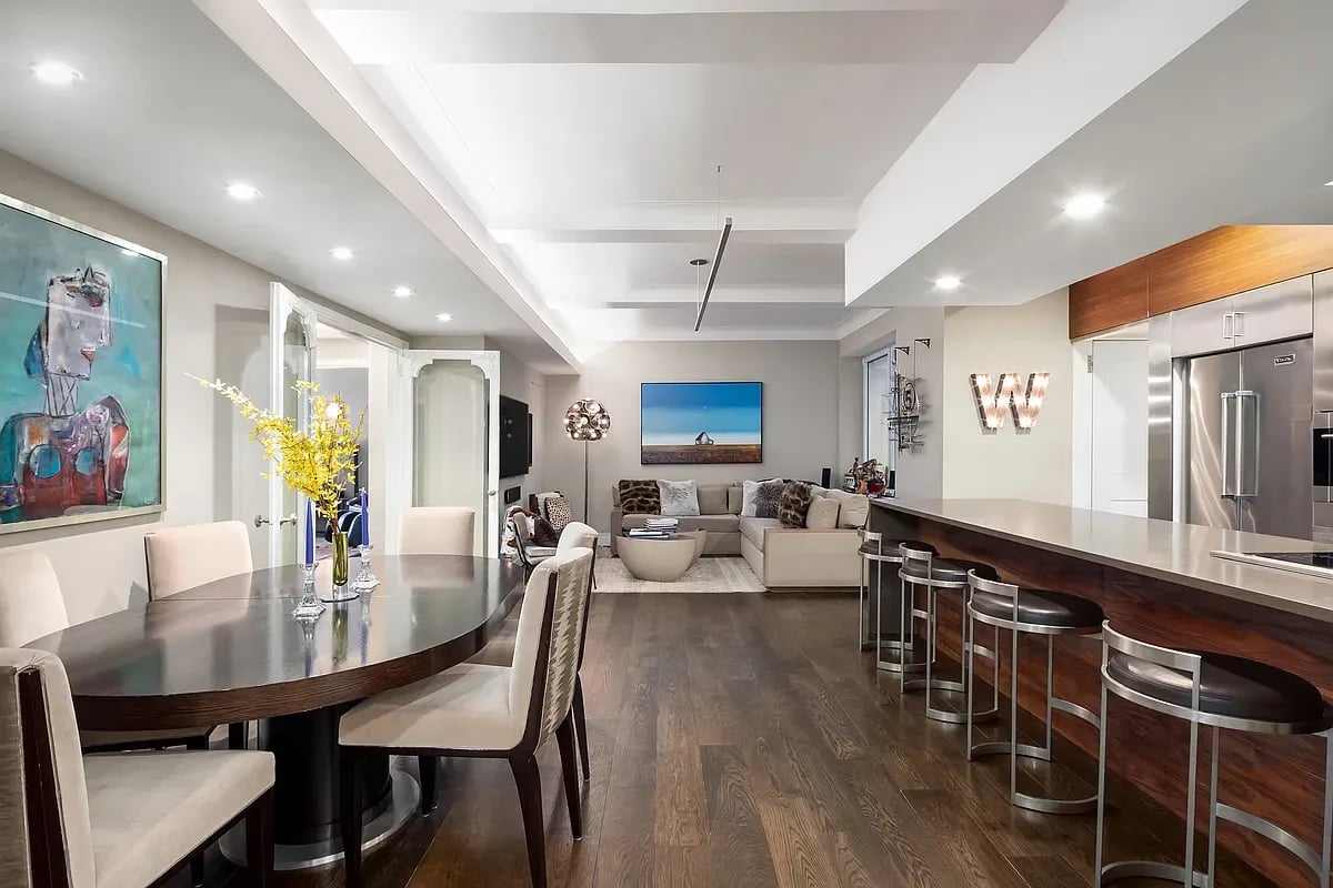 90 Riverside Dr, Apt 6D