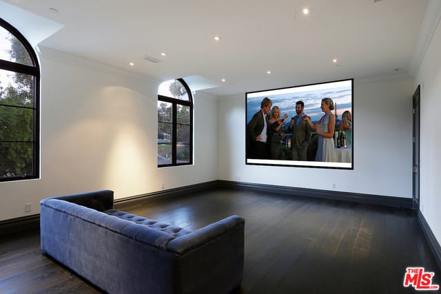 Eminence Azure