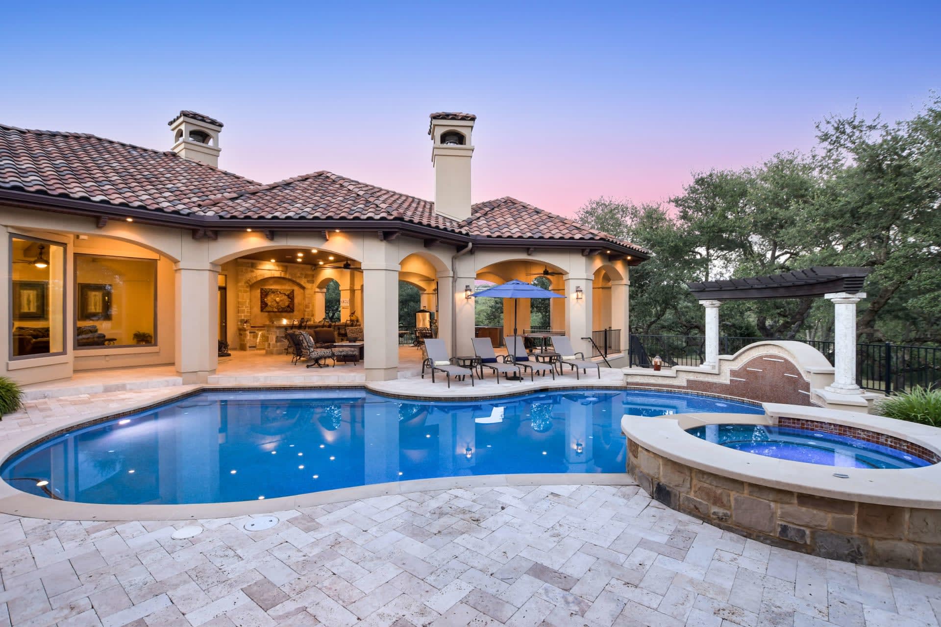 8321 VERDE MESA COVE