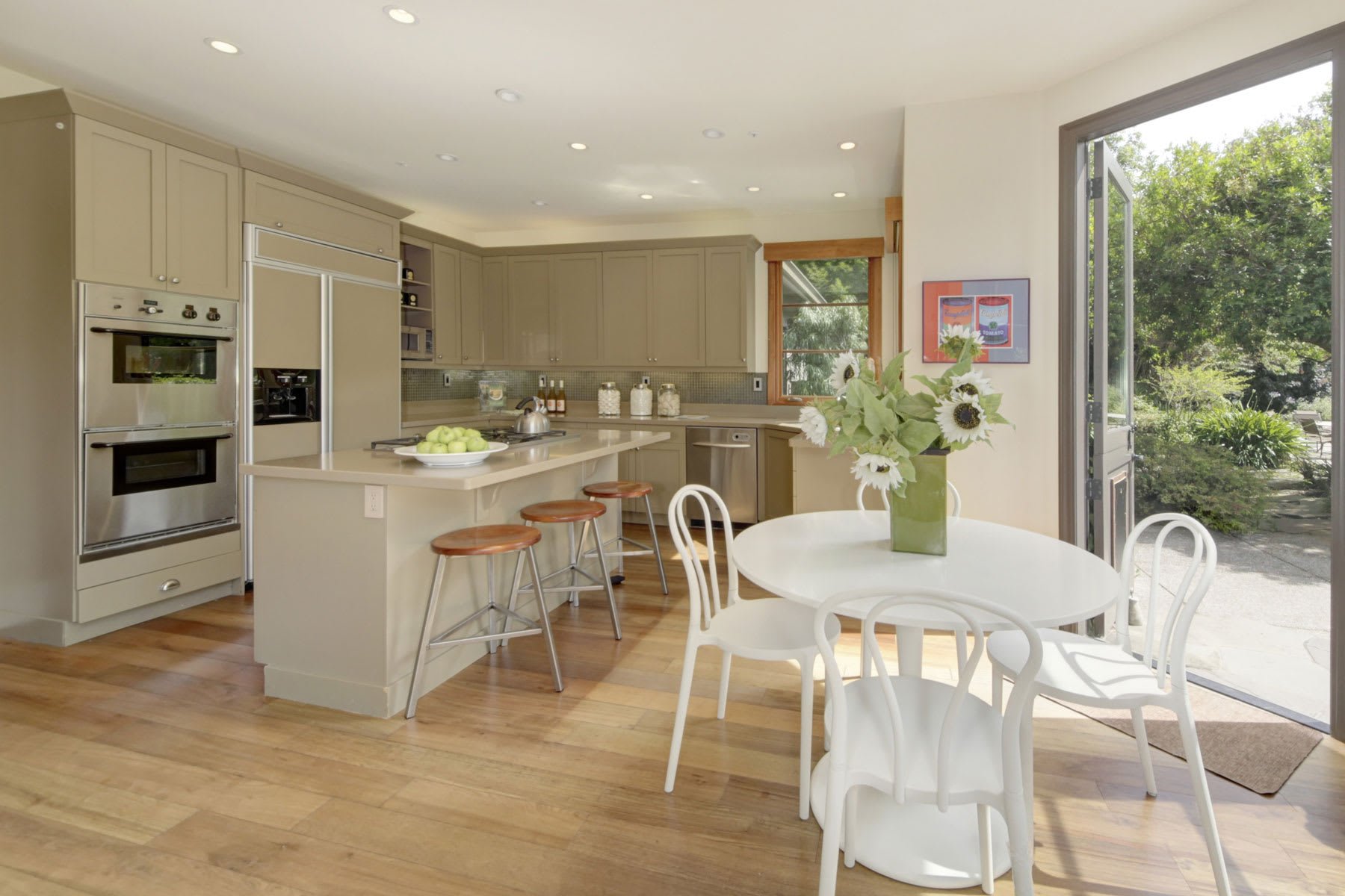 4 Verona Place