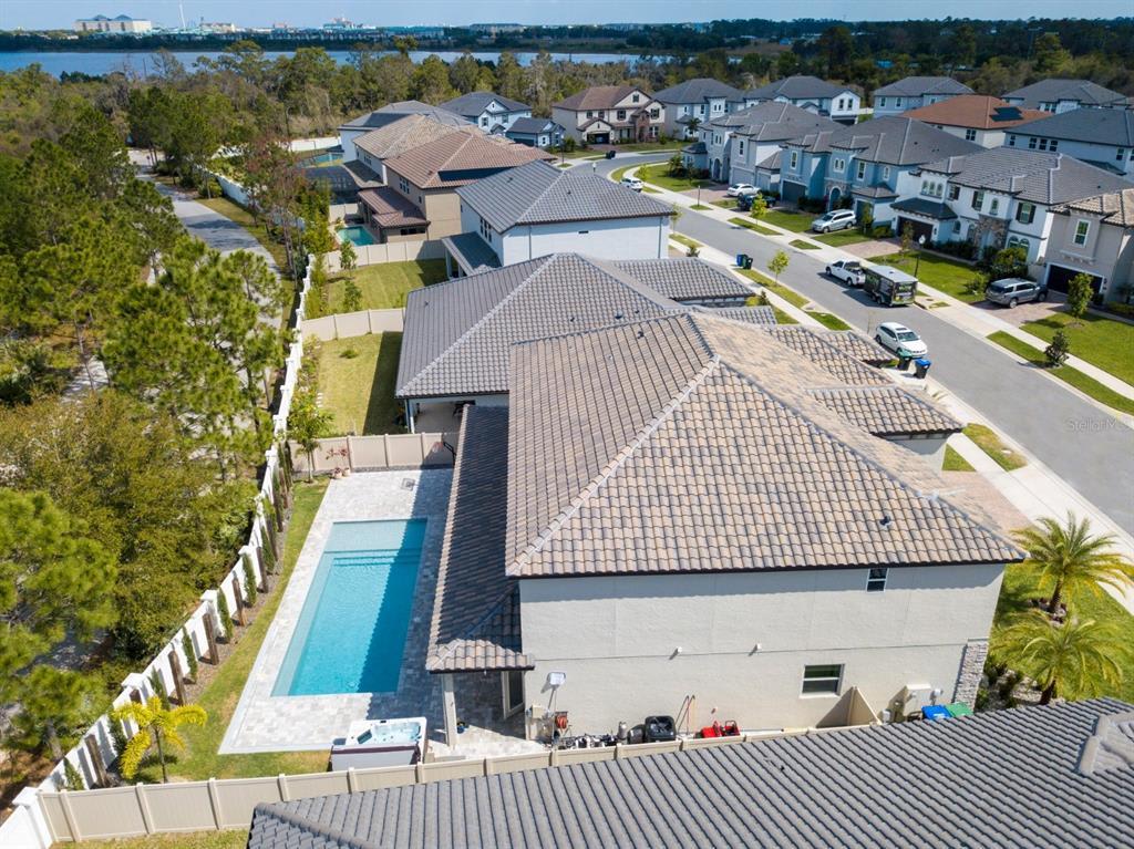 8252 Ludington Cir