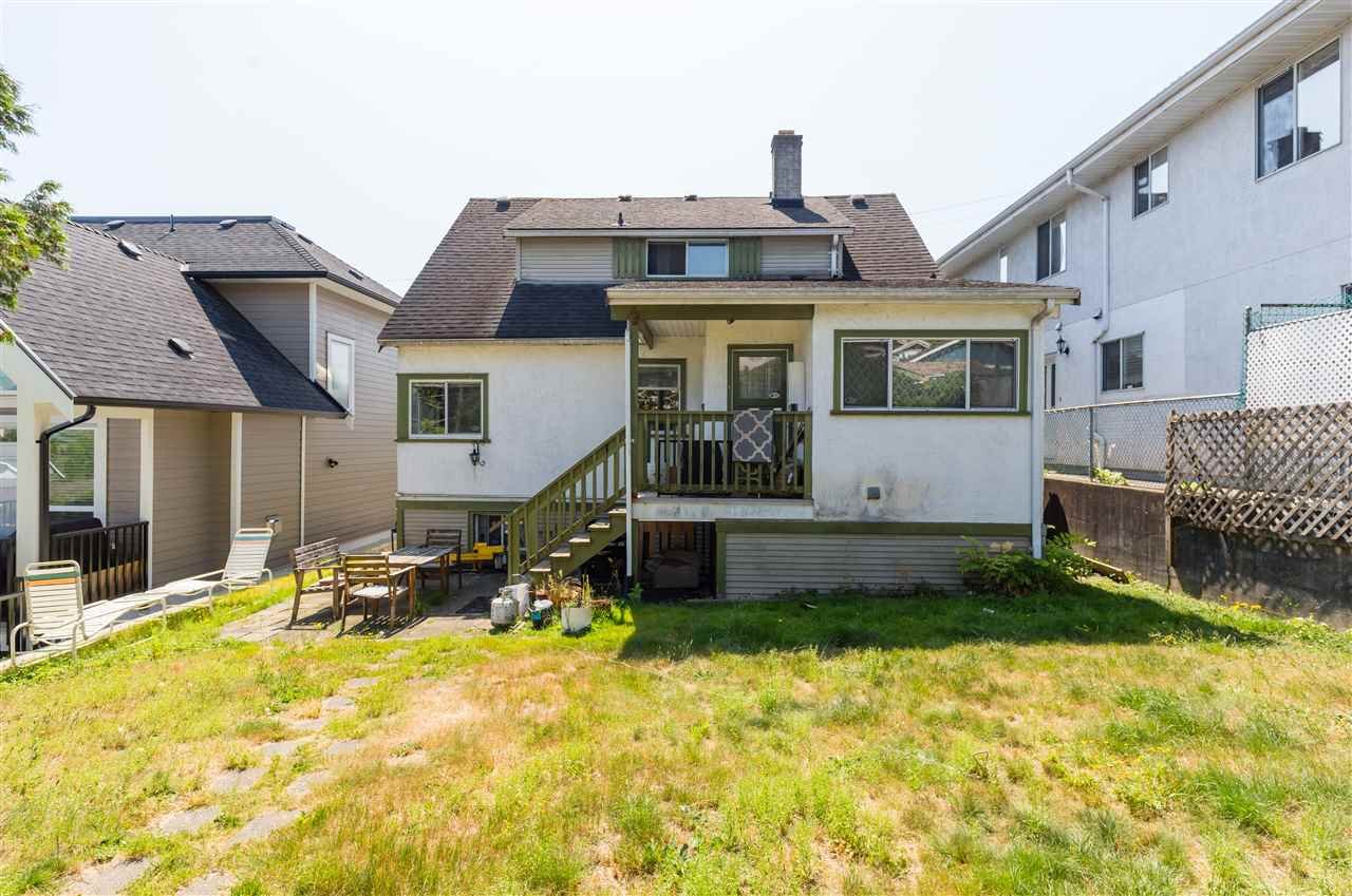 351 Alberta St