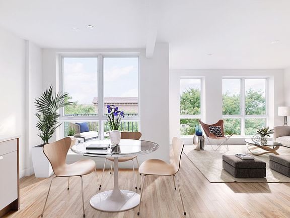 290 Powers St. Unit: 4