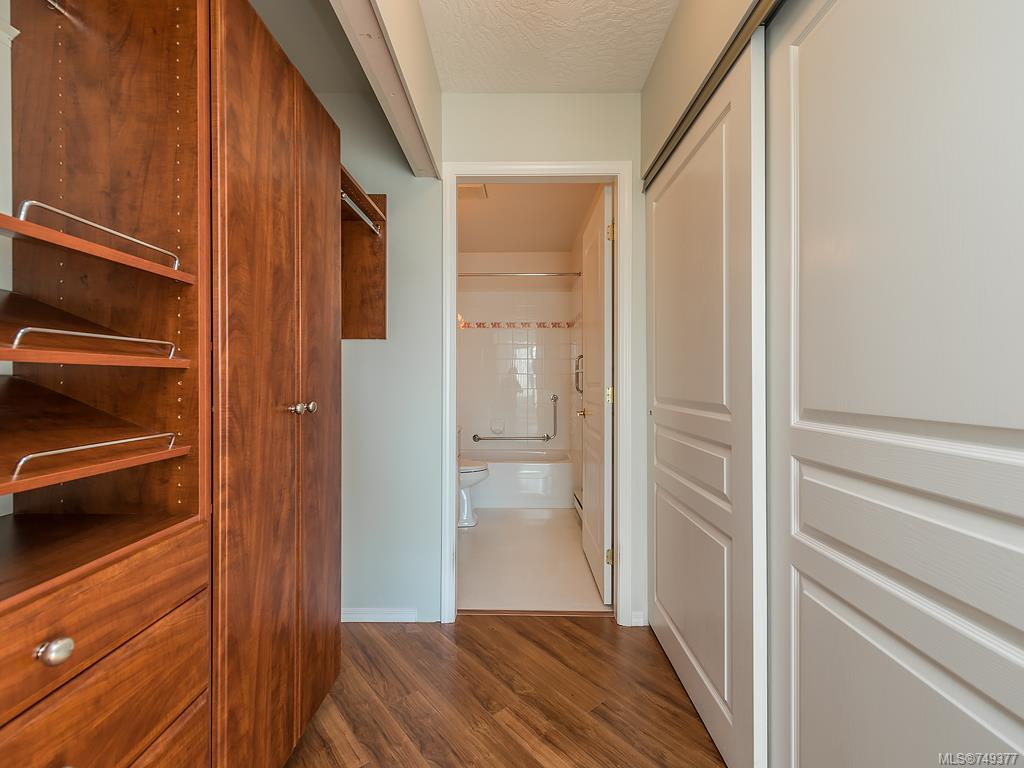405-898 Vernon Ave