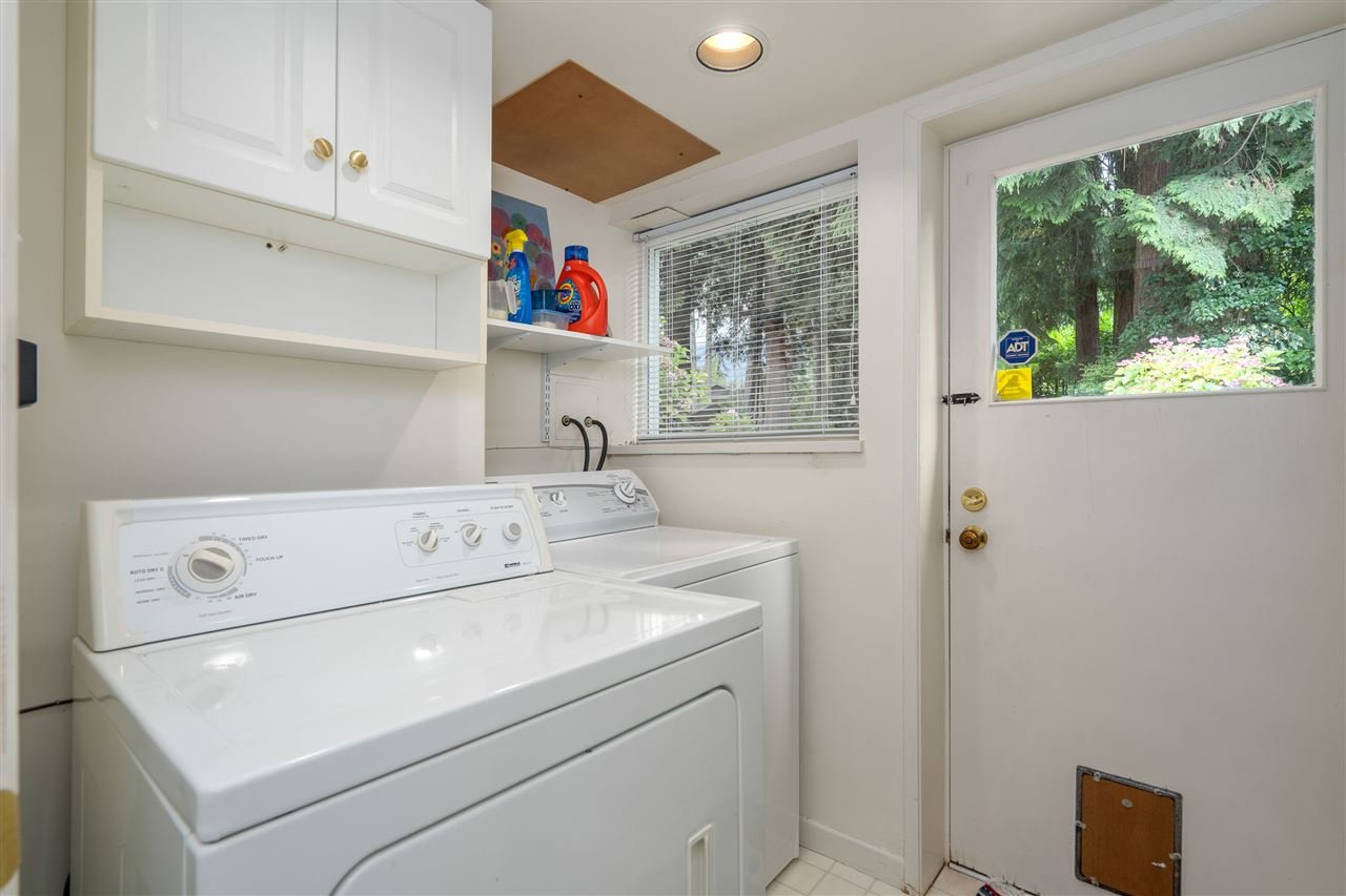 4116 Grace Cres