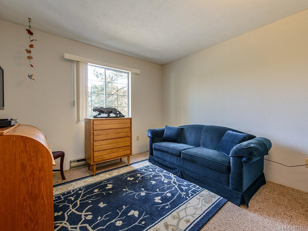 304-1060 Linden Ave, Victoria