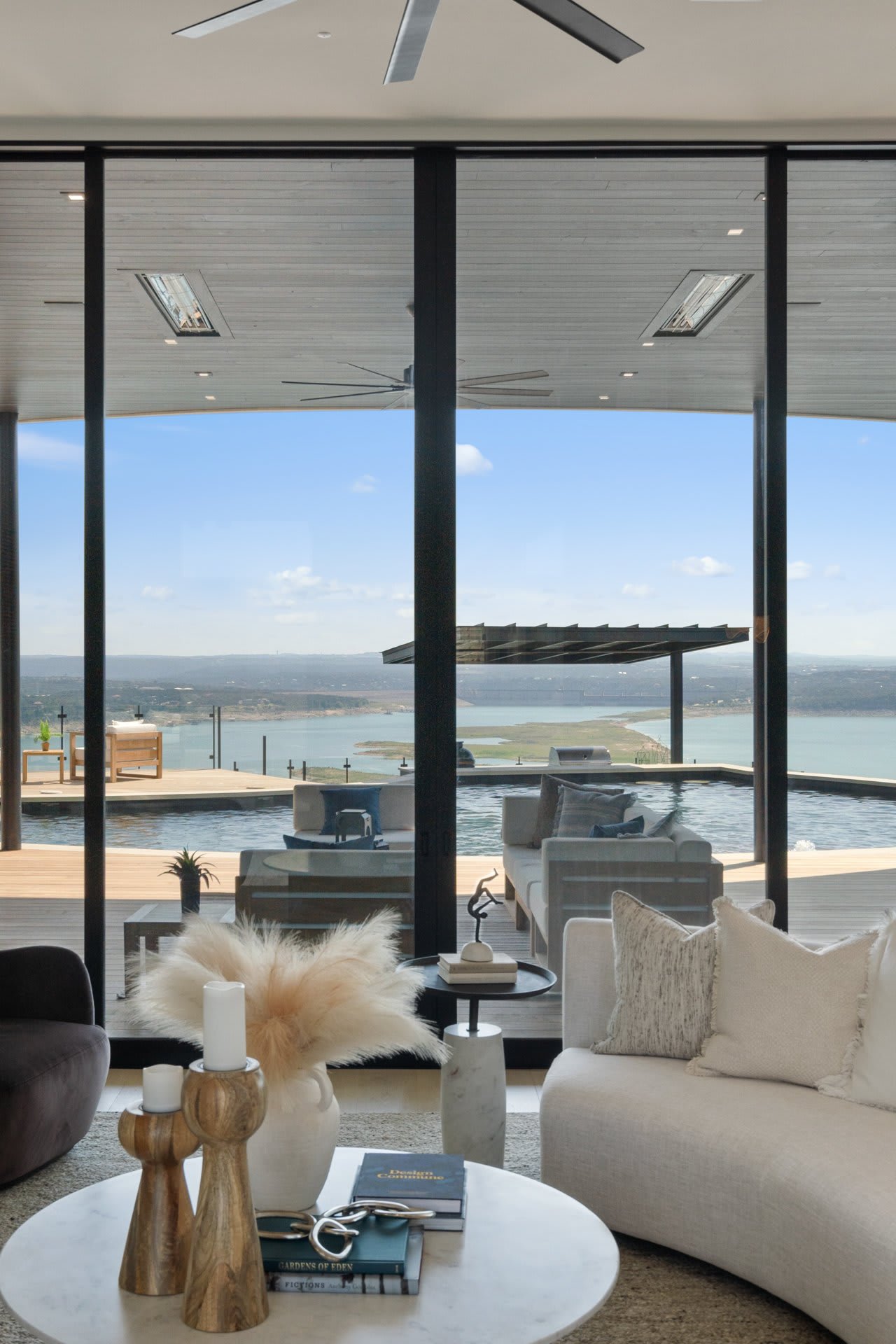 6809 Oasis Pass