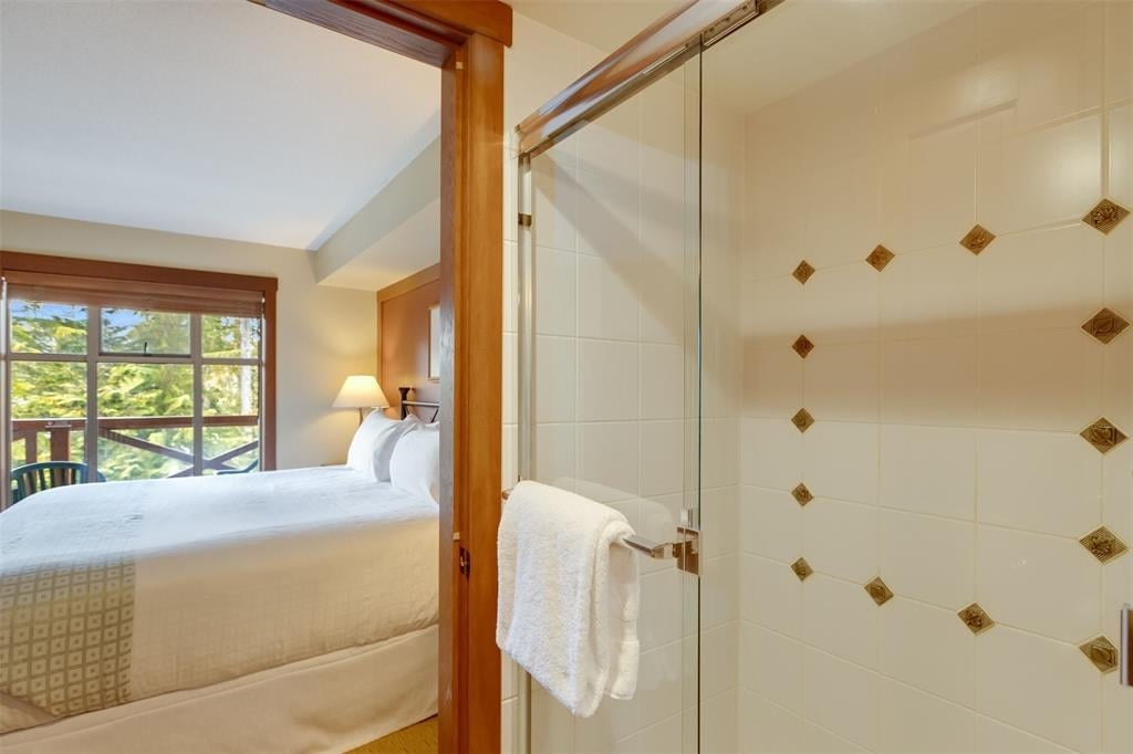 411 G4-4653 Blackcomb Wy