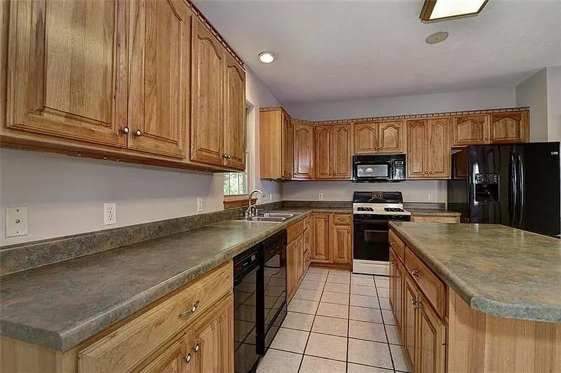 1505 Squire Ridge Dr