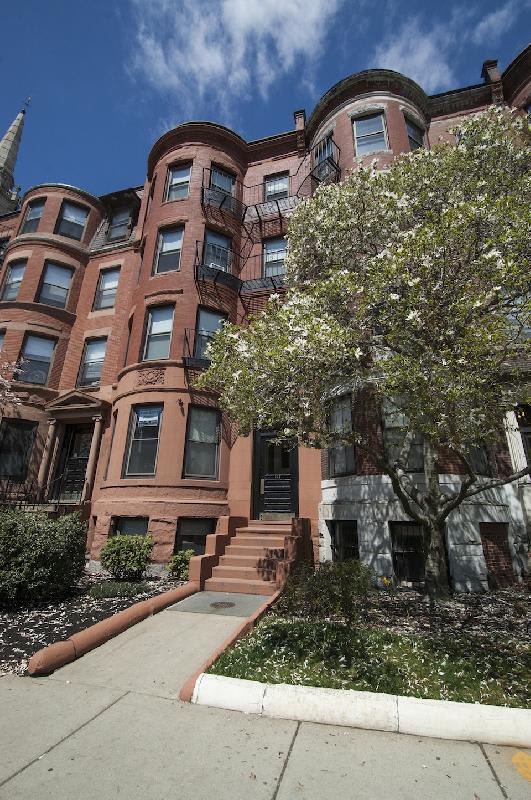 868 Beacon St # 6