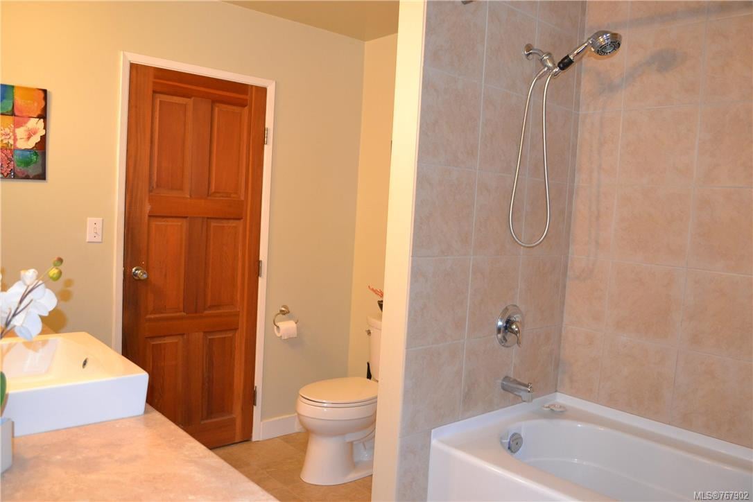 7760 Milligan Rd, Sooke