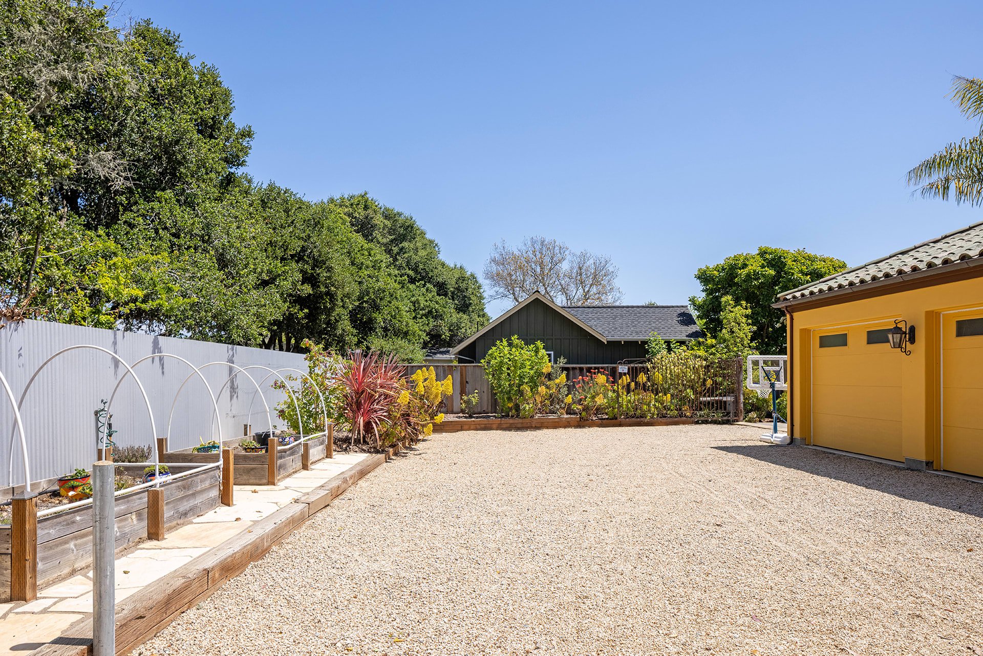 Santa Cruz Masterpiece - 1151 Scholl Lane
