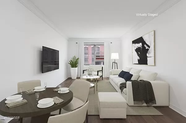 210 West 19th St Unit: 2B