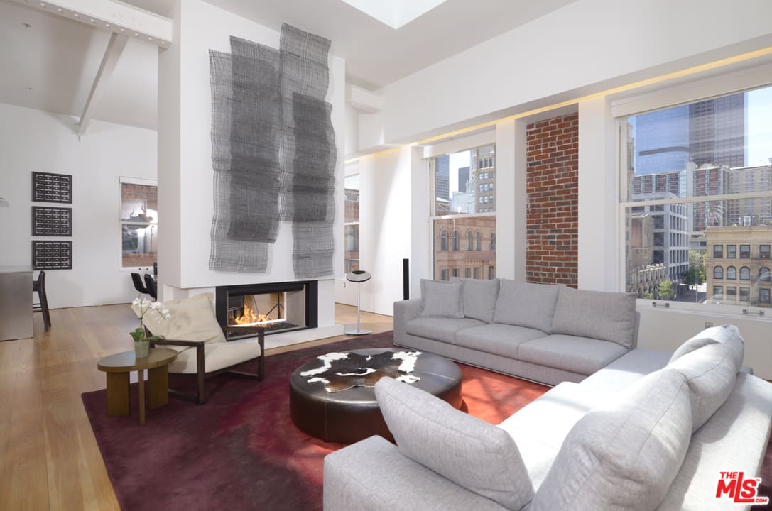 257 S Spring St, Unit PHMN