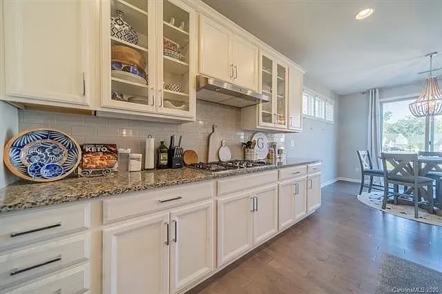 105 Torridge Ave