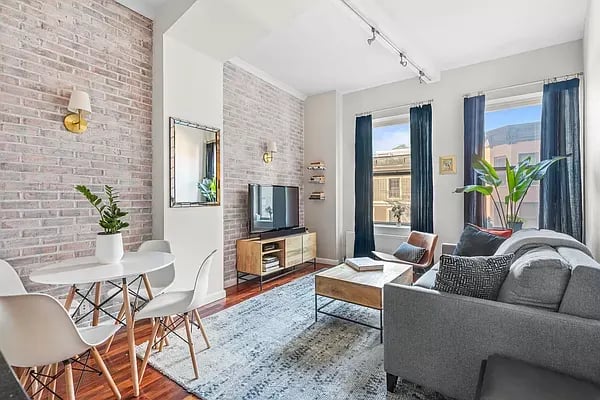 150 Joralemon Street Unit: 4A