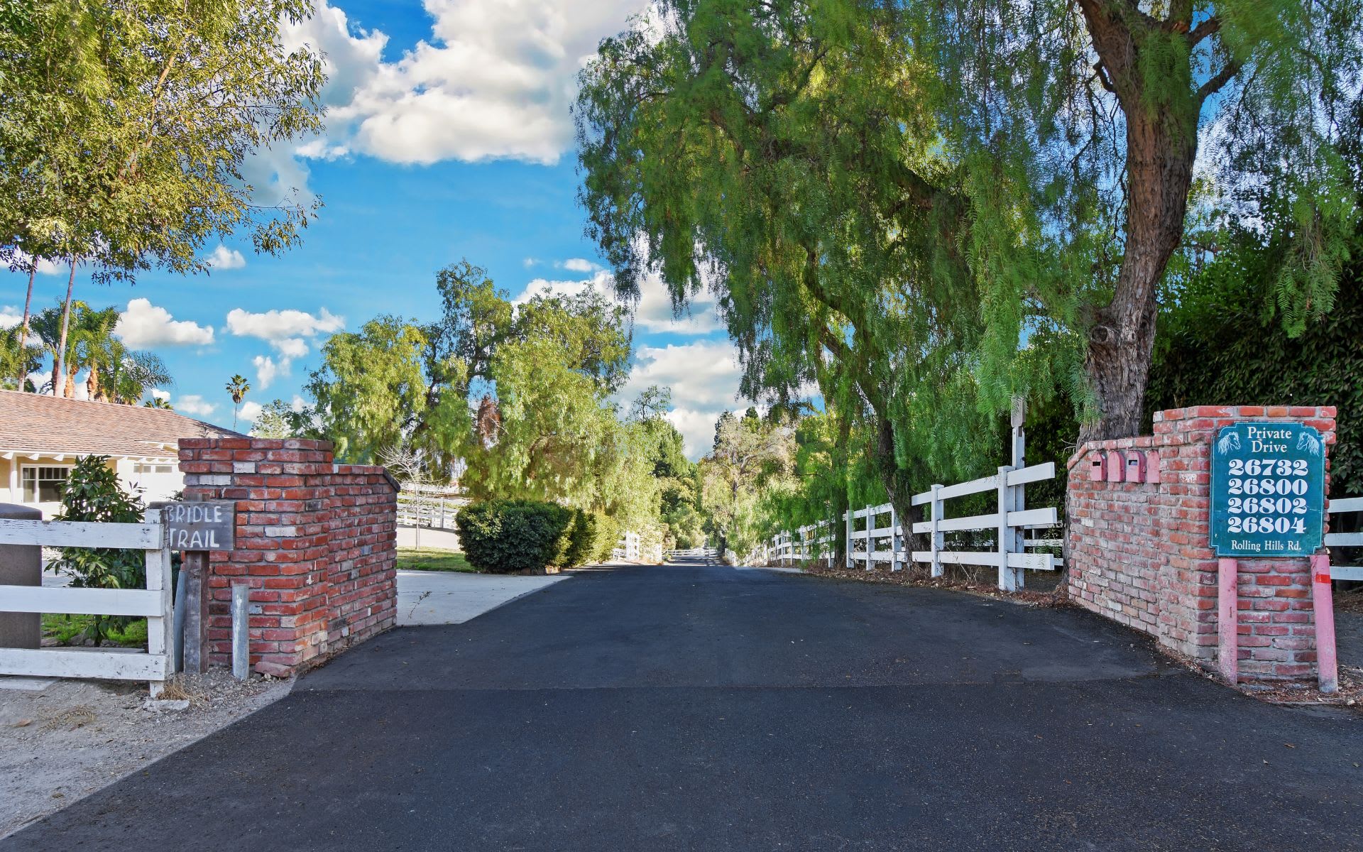 26800 Rolling Hills Road