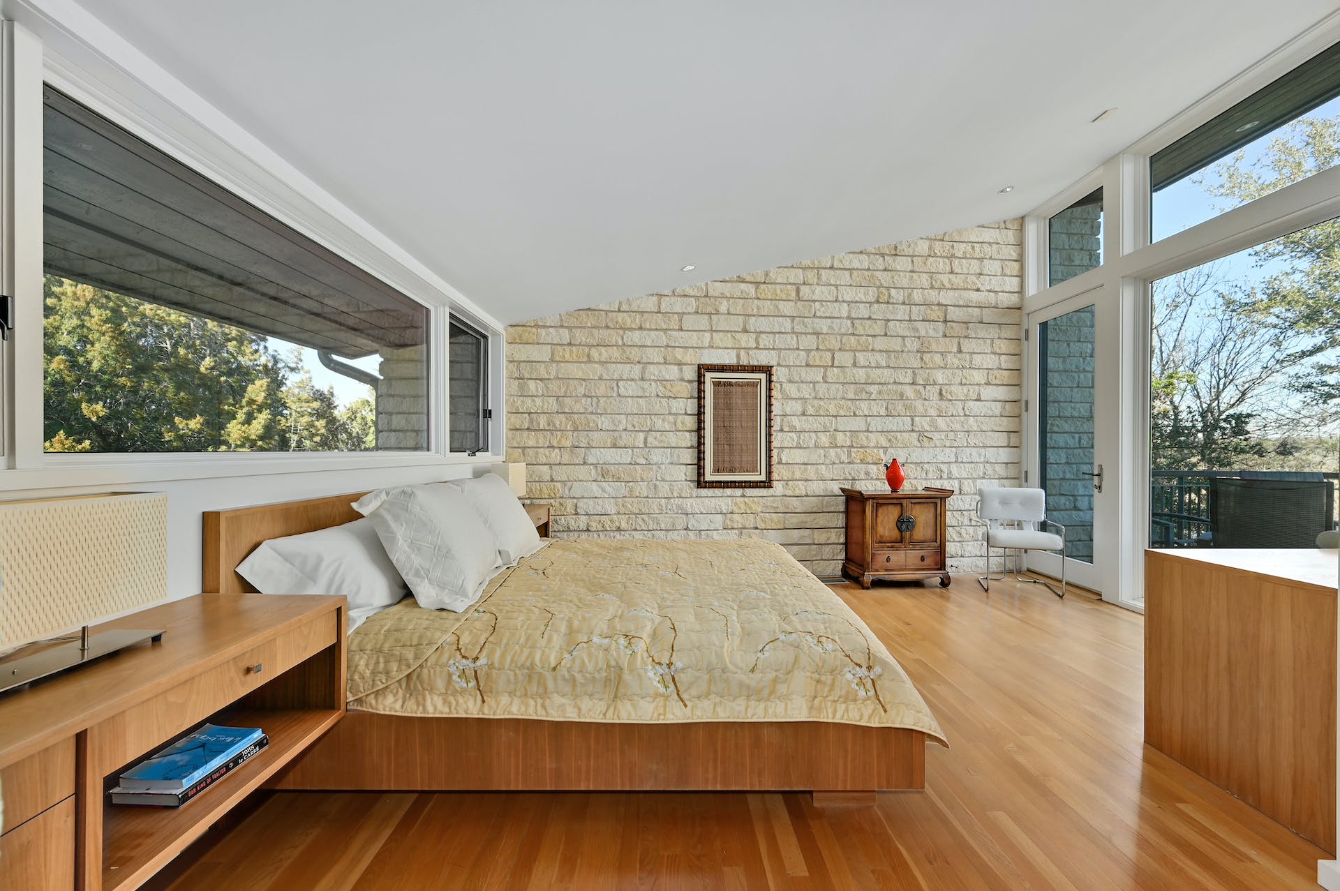 2917 Marina Shores Drive