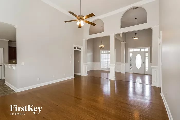  137 Nettie Ln