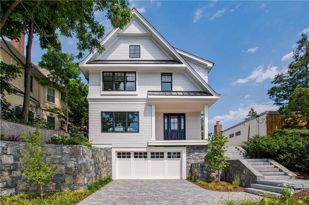 377 WAYLAND AVE