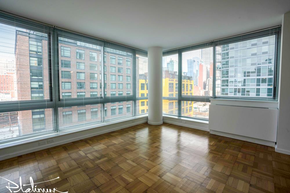 505 West 37th Street, Apt 15C